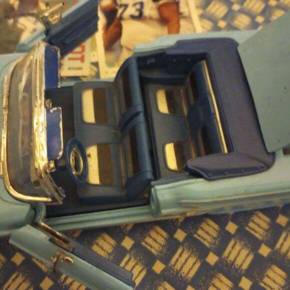 1/24 scale 1958 Chevy Impala - Picture 6 of 10